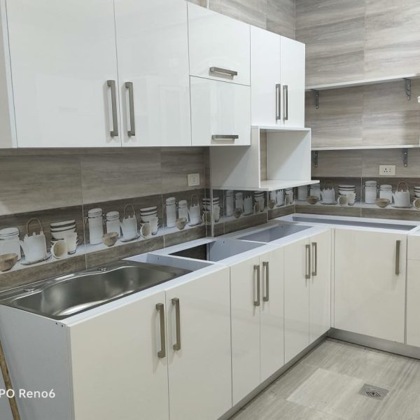 مطابخ لون ابيض