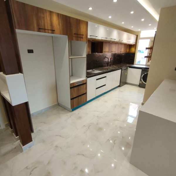 مطابخ يوفي لاك ألوان