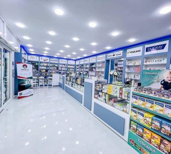 تصميم صيدلية من الداخل