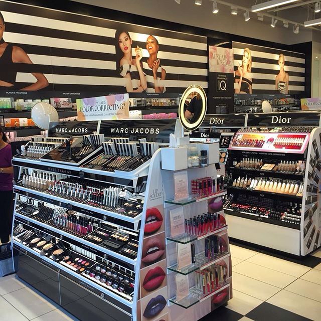 وحدة عرض أدوات تجميل3