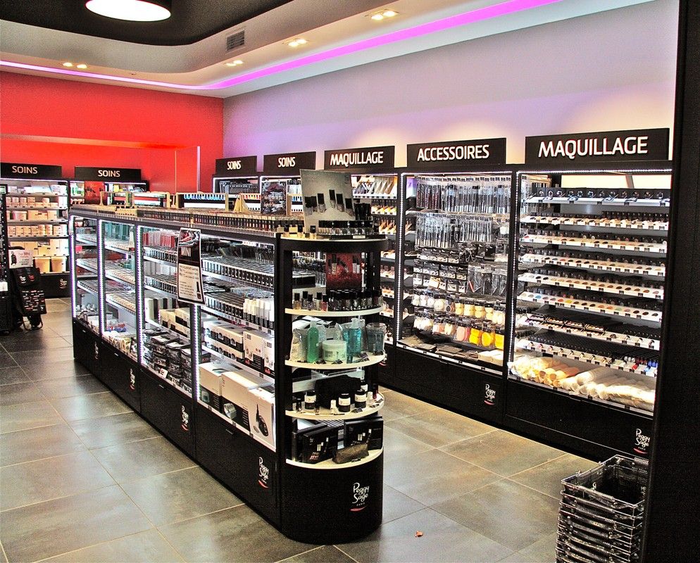 وحدة عرض أدوات تجميل6